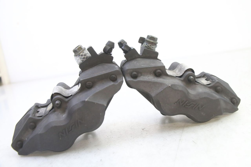 photo de PINÇA DE TRAVÃO DIANTEIRA HONDA CBR RR FIREBLADE 900 (1992 - 1994) - Ampliação técnica