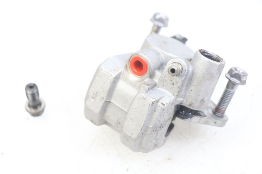 photo de PINÇA DE TRAVÃO DIANTEIRA HONDA CR 80 (2001 - 2003) - Pontos de fixação