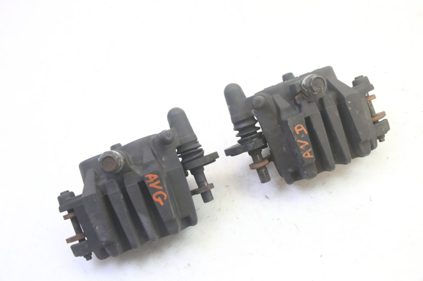photo de PINÇA DE TRAVÃO DIANTEIRO SUZUKI DL V STROM 1000 (2002 - 2007) - Outro ângulo de visão