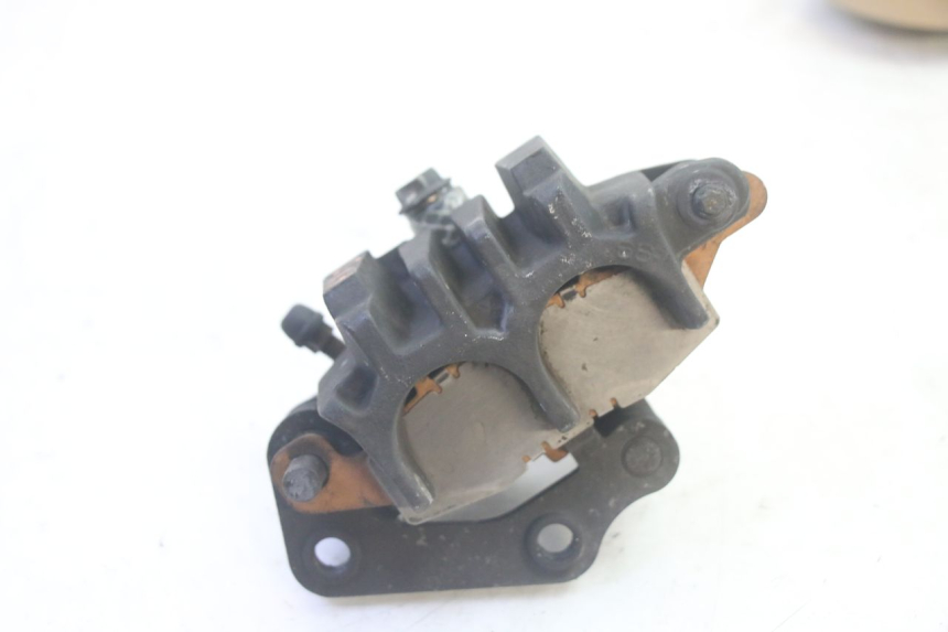 photo de PINÇA DE TRAVÃO DIANTEIRO SUZUKI DL V STROM 1000 (2002 - 2007) - Marcações e referências