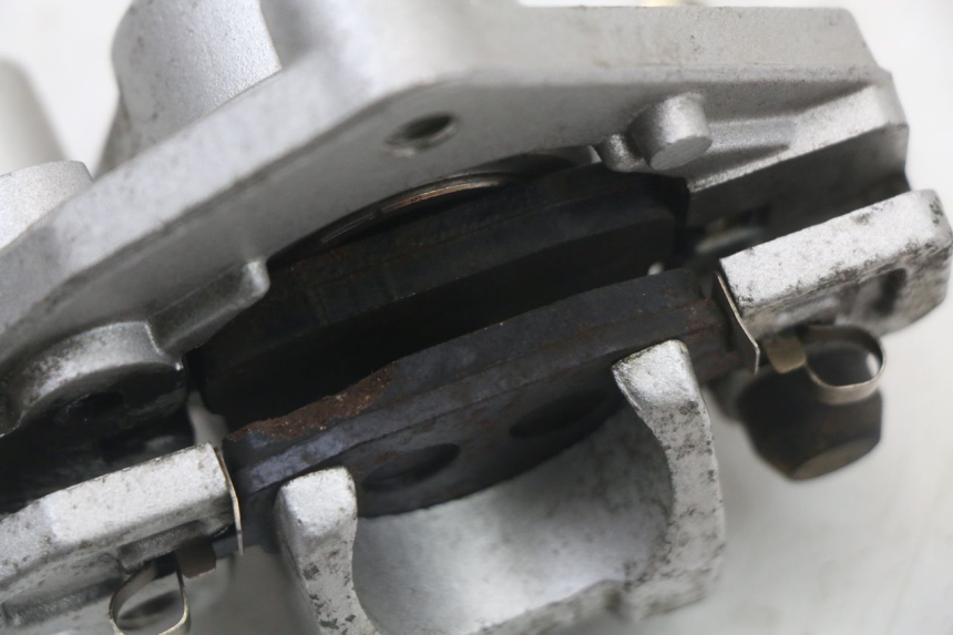photo de PINÇA DE FREIO DIANTEIRA EUROCKA RETRO 50 (2007 - 2014) - Pontos de fixação