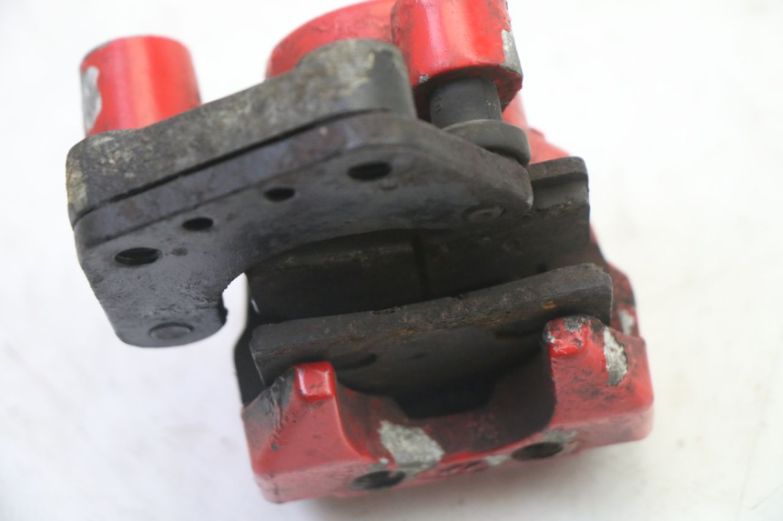photo de PINÇA DE FREIO DIANTEIRA KEEWAY F-ACT FACT 50 (2006 - 2011) - Pontos de fixação