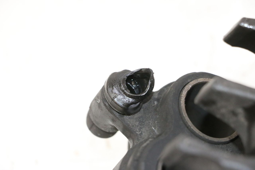 photo de PINÇA DE FREIO DIANTEIRA HONDA FES S-WING SWING ABS 125 (2007 - 2015) - Zoom do estado de desgaste