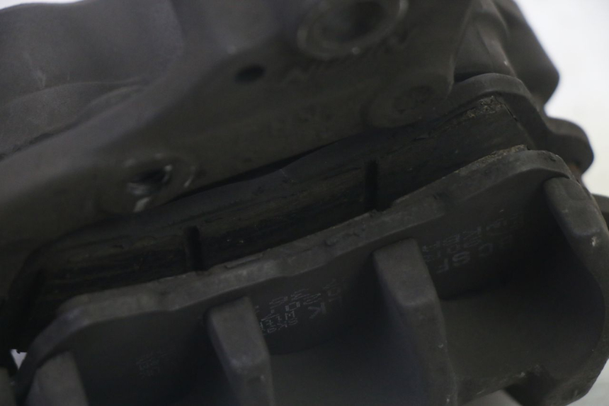 photo de PINÇA DE FREIO DIANTEIRA HONDA FES S-WING SWING ABS 125 (2007 - 2015) - Pontos de fixação