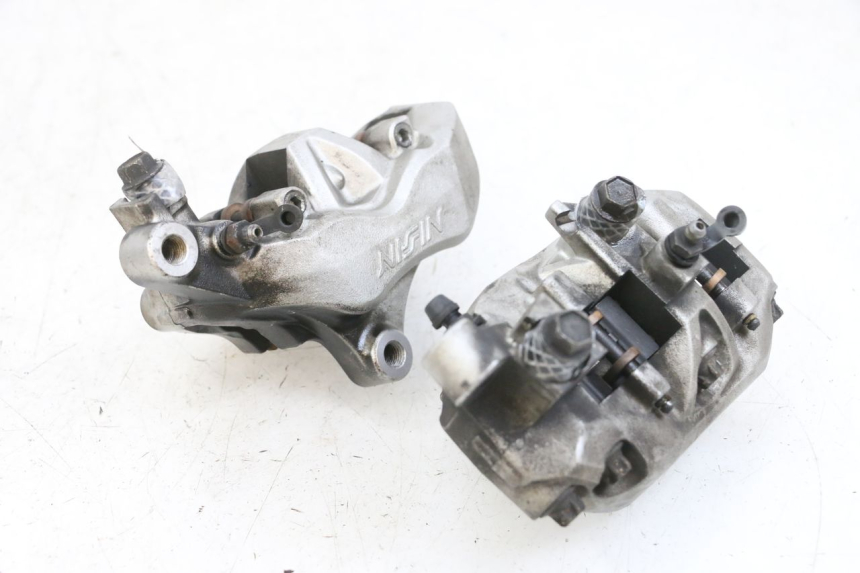 photo de PINÇA DE FREIO DIANTEIRA YAMAHA FJR ABS 1300 (2006 - 2012) - Vista geral