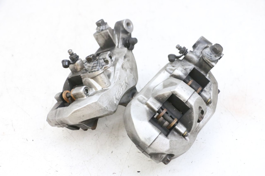 photo de PINÇA DE FREIO DIANTEIRA YAMAHA FJR ABS 1300 (2006 - 2012) - Pontos de fixação