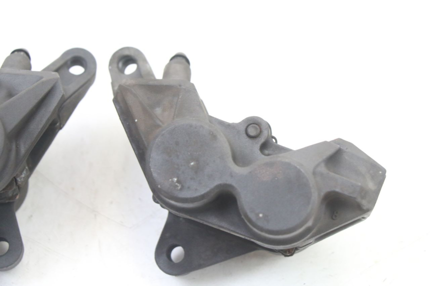 photo de PINÇA DE FREIO DIANTEIRA YAMAHA FZ6 FAZER S2 600 (2007 - 2011) - Estado da superfície