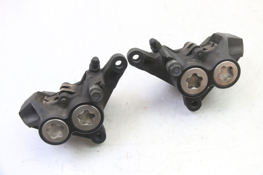 photo de PINÇA DE FREIO DIANTEIRA YAMAHA FZ6 FAZER S2 600 (2007 - 2011) - Vista principal