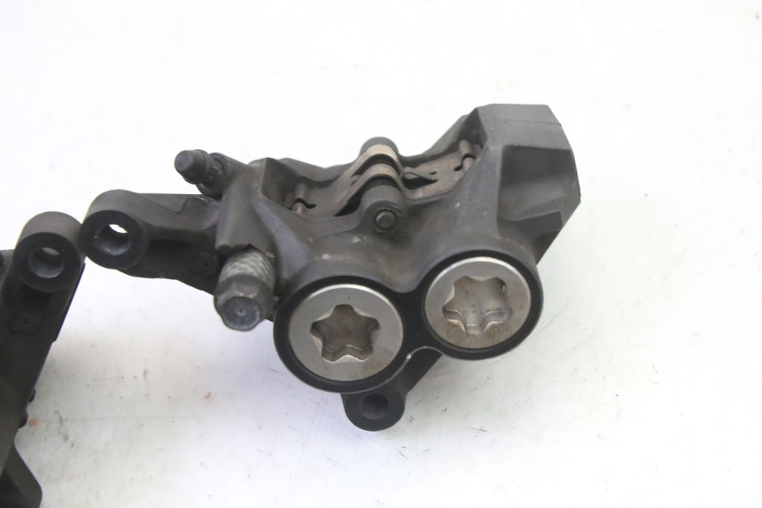 photo de PINÇA DE FREIO DIANTEIRA YAMAHA FZ6 FAZER S2 600 (2007 - 2011) - Outro ângulo de visão