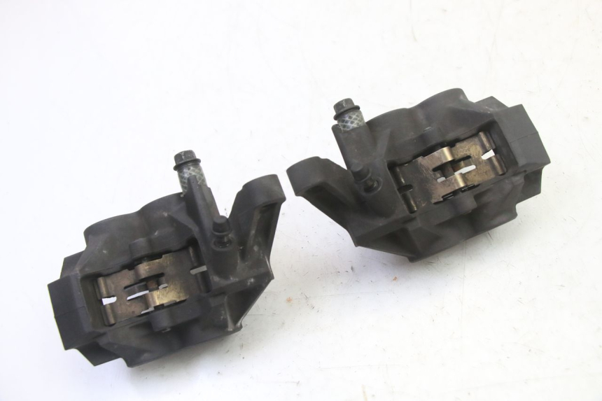 photo de PINÇA DE FREIO DIANTEIRA YAMAHA FZ6 FAZER S2 600 (2007 - 2011) - Ampliação técnica