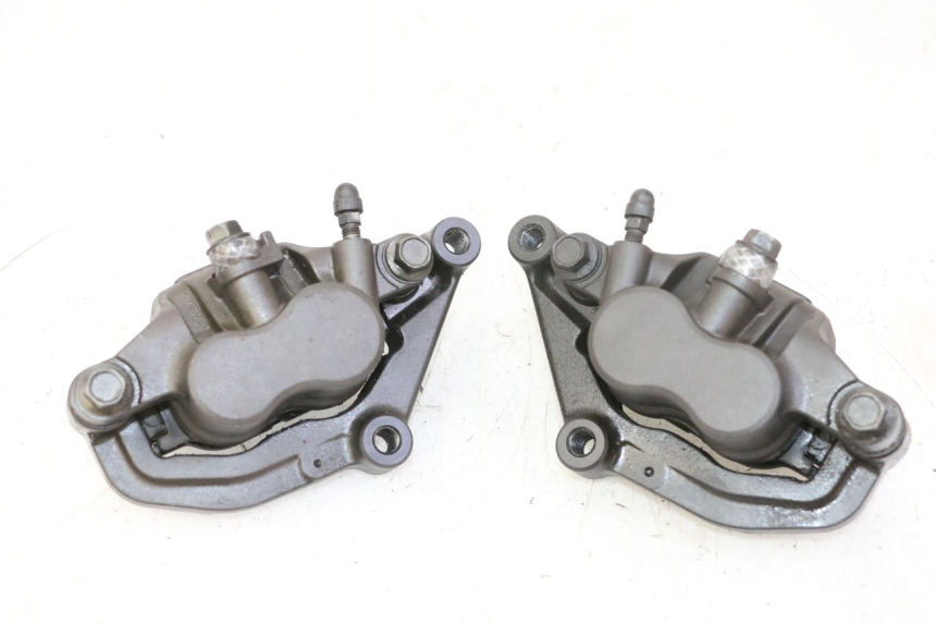 photo de PINÇA DE TRAVÃO DIANTEIRA YAMAHA FZ6 N FAZER 600 (2004 - 2006) - Vista principal