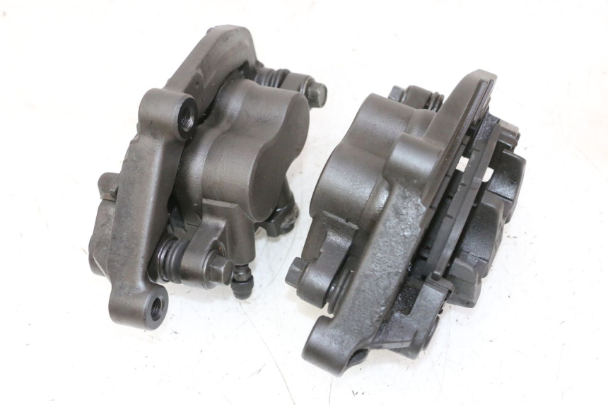 photo de PINÇA DE TRAVÃO DIANTEIRA YAMAHA FZ6 N FAZER 600 (2004 - 2006) - Detalhe da peça