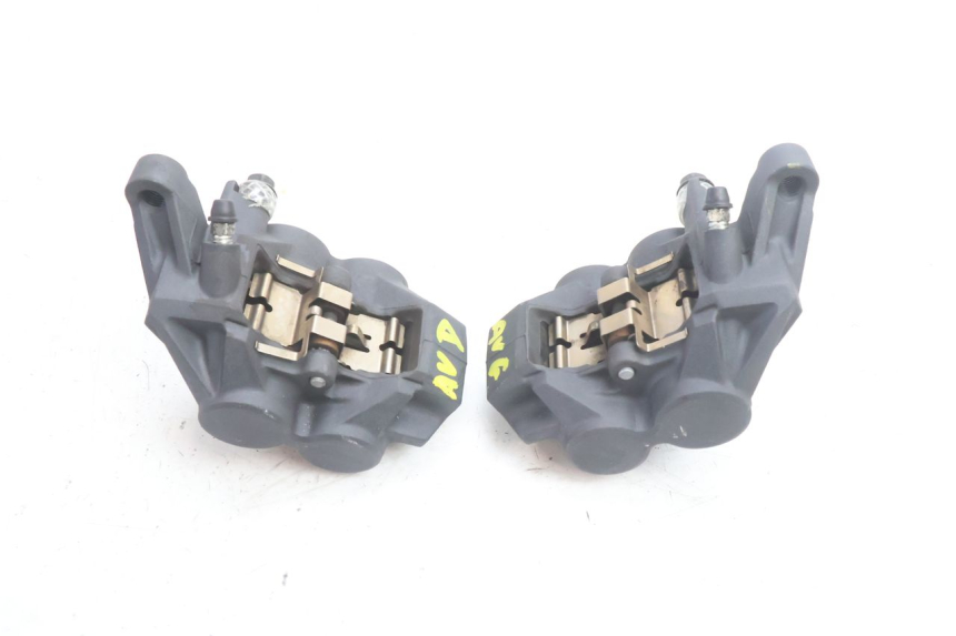 photo de PINÇA DE FREIO DIANTEIRA YAMAHA FZ8 800 (2010 - 2016) - Pontos de fixação