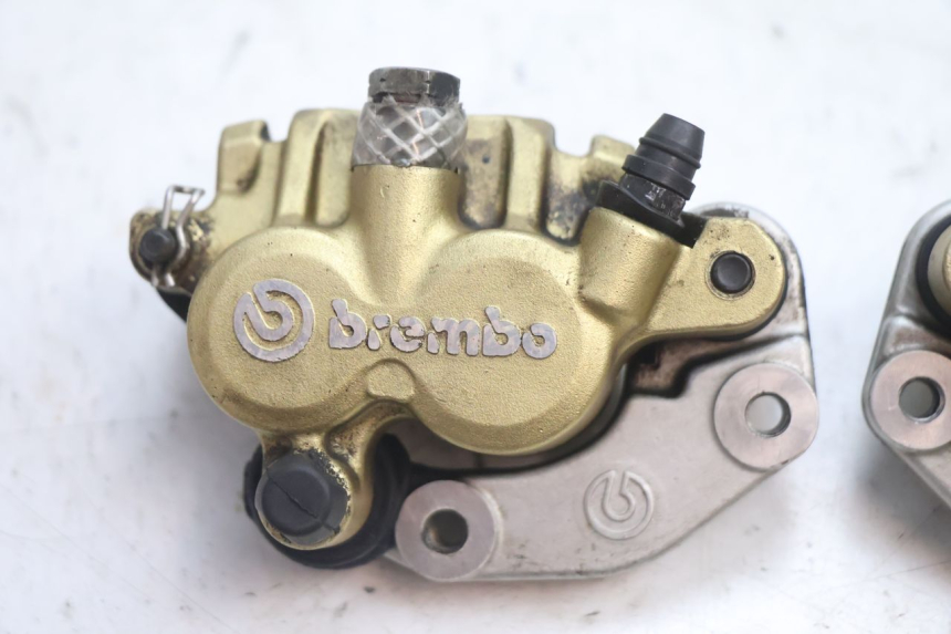 photo de PINÇA DE FREIO DIANTEIRA GILERA GP 800 (2007 - 2013) - Zoom do estado de desgaste