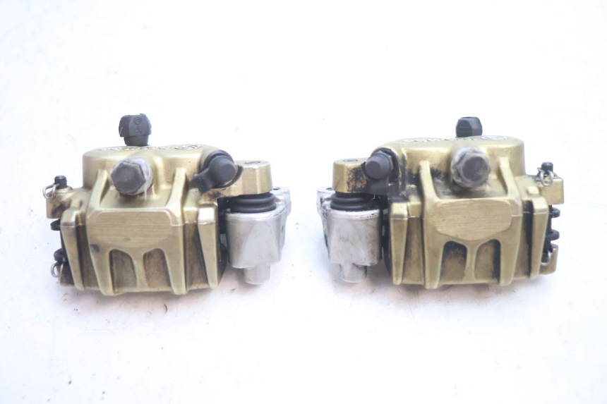 photo de PINÇA DE FREIO DIANTEIRA GILERA GP 800 (2007 - 2013) - Ampliação técnica