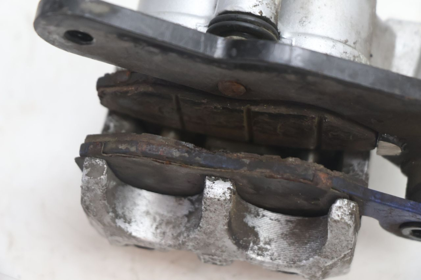 photo de PINÇA DE FREIO DIANTEIRA KYMCO GRAND DINK 125 (2008 - 2014) - Pontos de fixação