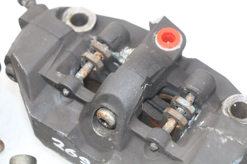 photo de PINÇA DE FREIO DIANTEIRA SUZUKI GSX-R GSXR 600 (2008 - 2010) - Pontos de fixação