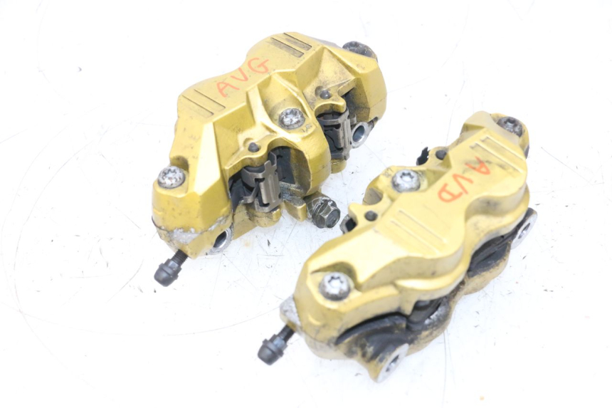 photo de PINÇA DE TRAVÃO DIANTEIRA SUZUKI GSXR GSX-R 1000 (2003 - 2004) - Detalhe da peça