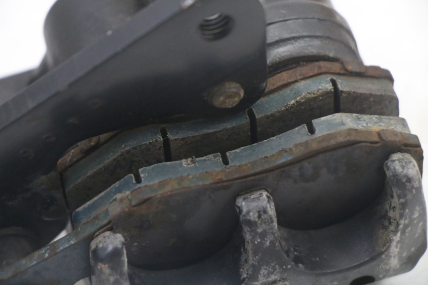 photo de PINÇA DE FREIO DIANTEIRA KYMCO STRYKER OFF ROAD 125 (1999 - 2005) - Pontos de fixação