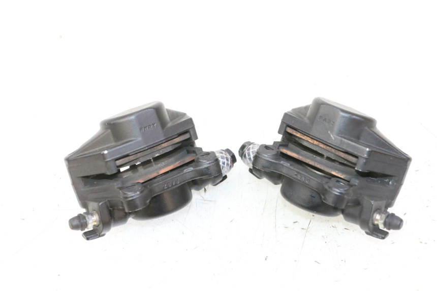 photo de PINÇA DE FREIO DIANTEIRA PIAGGIO MP3 HPE 310 (2024 - 2025) - Ampliação técnica