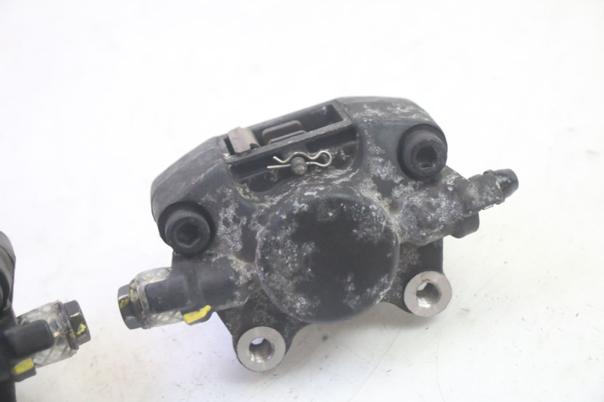 photo de PINÇA DE FREIO DIANTEIRA PIAGGIO MP3 HPE 350 (2018 - 2020) - Zoom do estado de desgaste