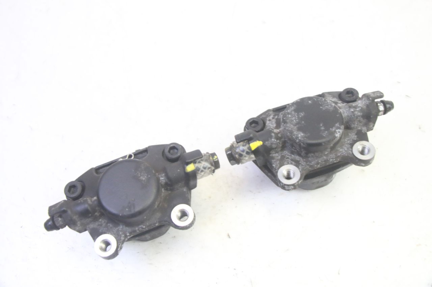 photo de PINÇA DE FREIO DIANTEIRA PIAGGIO MP3 HPE 350 (2018 - 2020) - Ampliação técnica