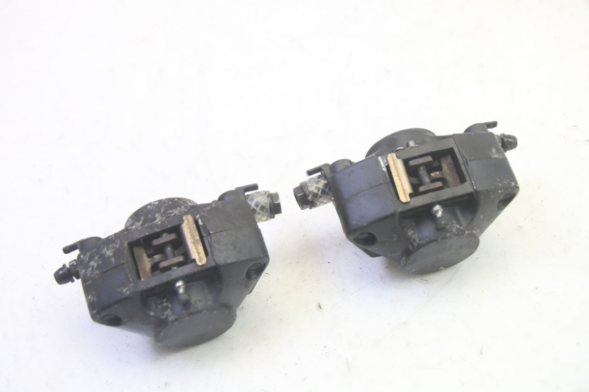 photo de PINÇA DE FREIO DIANTEIRA PIAGGIO MP3 HPE 350 (2018 - 2020) - Vista geral