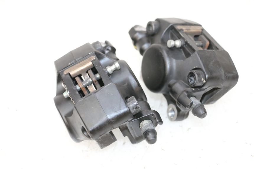photo de PINÇA DE TRAVÃO DIANTEIRO PIAGGIO MP3 HPE 300 (2019 - 2026) - Estado da superfície