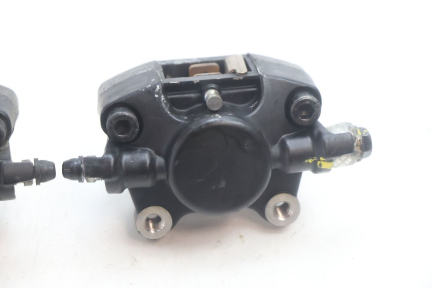 photo de PINÇA DE FREIO DIANTEIRA PIAGGIO MP3 HPE 530 (2022 - 2026) - Zoom do estado de desgaste