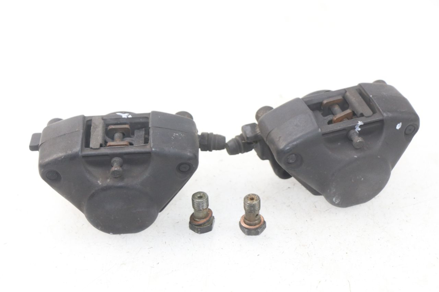 photo de PINÇA DE FREIO DIANTEIRA PIAGGIO MP3 LT 400 (2007 - 2012) - Pontos de fixação