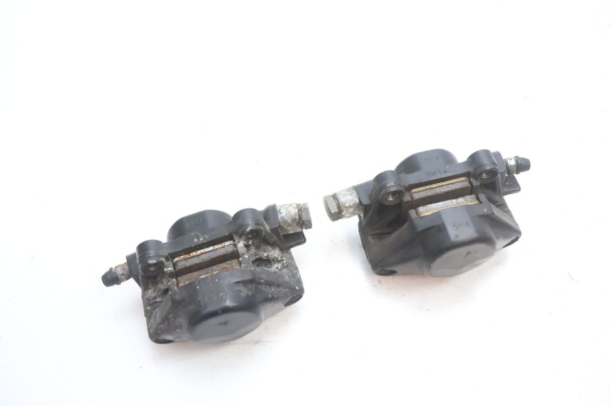 photo de PINÇA DE TRAVÃO DIANTEIRO PIAGGIO MP3 LT 300 (2010 - 2016) - Pontos de fixação