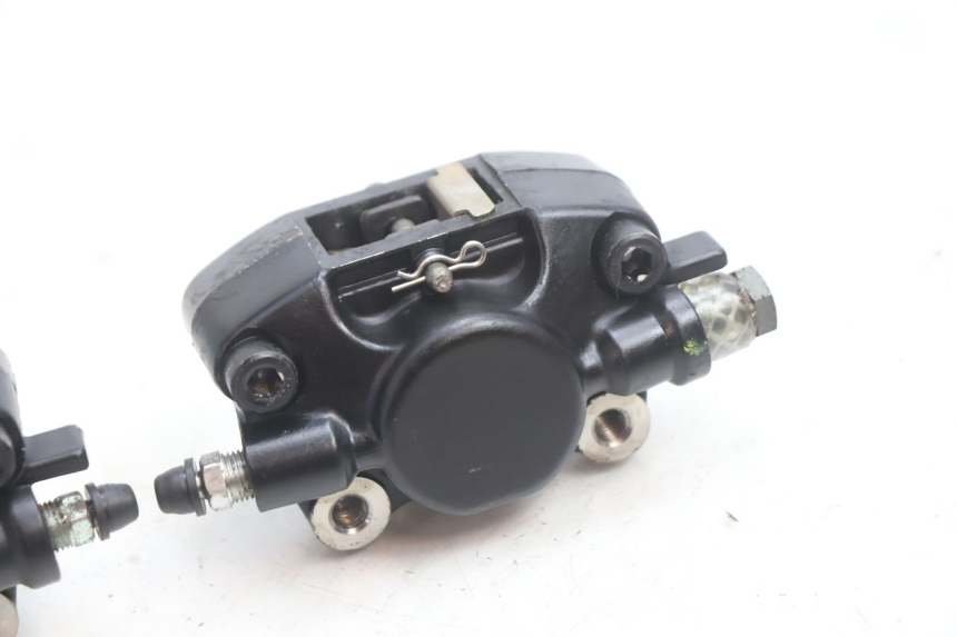 photo de PINÇA DE FREIO DIANTEIRA PIAGGIO MP3 LT 400 (2007 - 2012) - Zoom do estado de desgaste