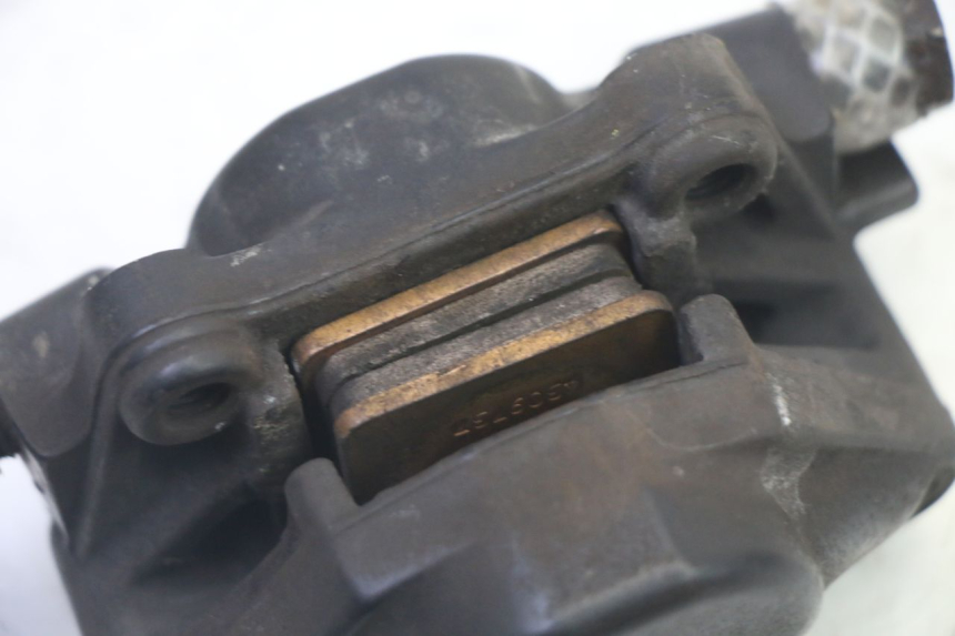 photo de PINÇA DE FREIO DIANTEIRA PIAGGIO MP3 RL 250 (2006 - 2010) - Pontos de fixação