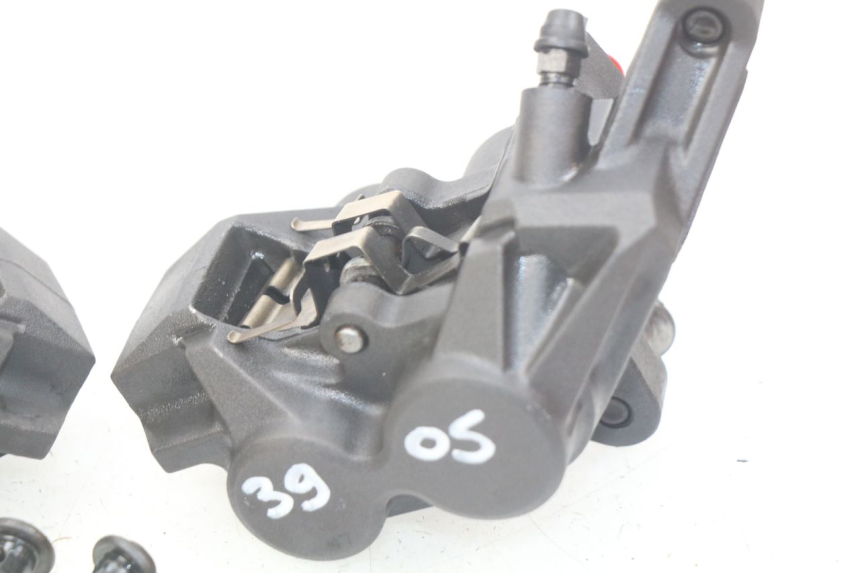 photo de PINÇA DE FREIO DIANTEIRA YAMAHA MT-07 MT07 ABS 700 (2014 - 2017) - Vista geral