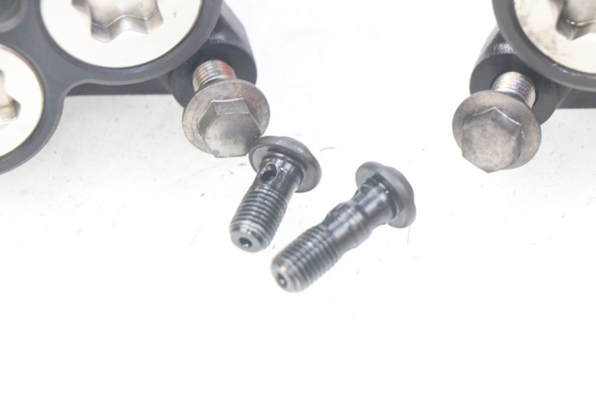 photo de PINÇA DE FREIO DIANTEIRA YAMAHA MT-07 MT07 ABS 700 (2014 - 2017) - Peça verificada