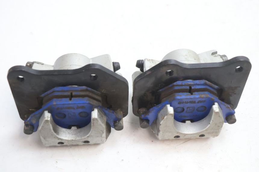 photo de PINÇA DE FREIO DIANTEIRA KYMCO MXU R 250 (2004 - 2010) - Pontos de fixação