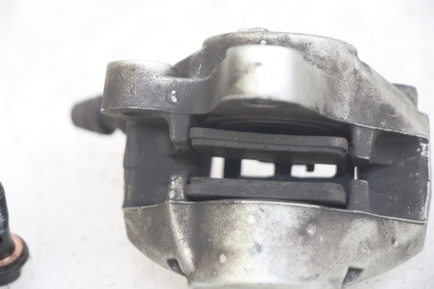 photo de PINÇA DE FREIO DIANTEIRA YAMAHA NEOS NEO'S 4T 50 (2008 - 2016) - Outro ângulo de visão