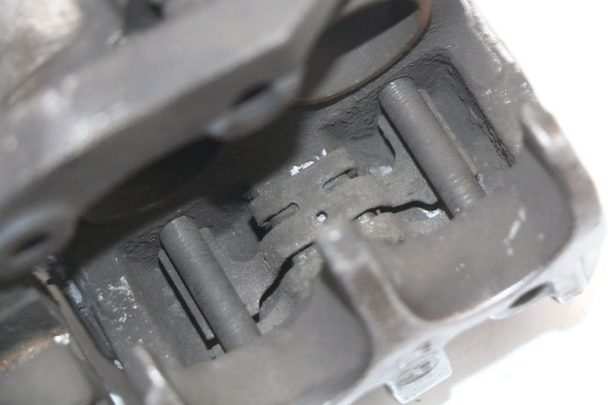 photo de PINÇA DE TRAVÃO DIANTEIRA HONDA NHX LEAD 110 (2008 - 2010) - Pontos de fixação