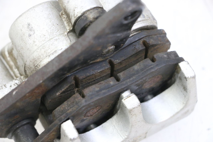 photo de PINÇA DE FREIO DIANTEIRA PEUGEOT TWEET 4T 50 (2014 - 2019) - Outro ângulo de visão