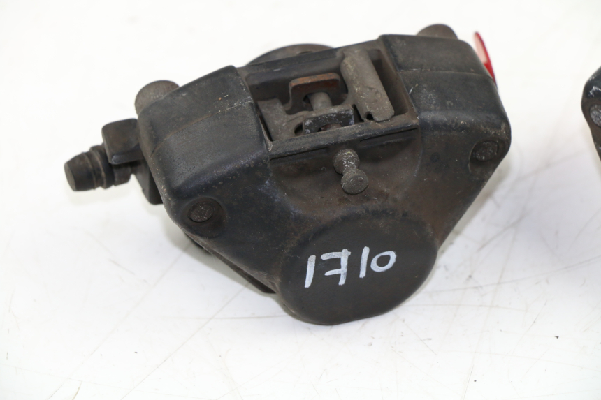 photo de PINÇA DE TRAVÃO DIANTEIRA PIAGGIO MP3 125 (2006 - 2014) - Marcações e referências