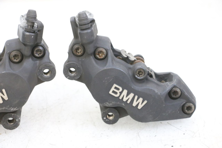 photo de PINÇA DE TRAVÃO DIANTEIRA BMW R RT ABS 1200 (2010 - 2014) - Ampliação dos componentes