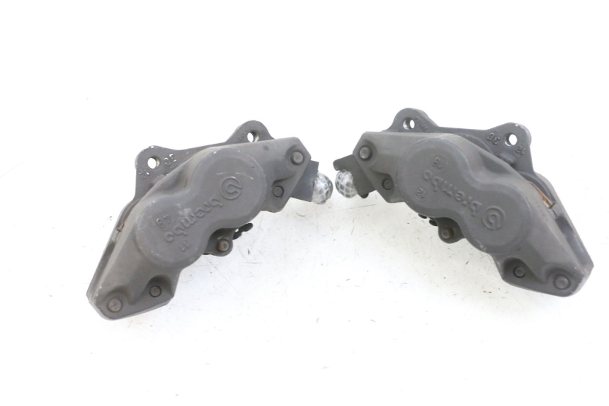 photo de PINÇA DE TRAVÃO DIANTEIRA BMW R RT ABS 1200 (2010 - 2014) - Pontos de fixação