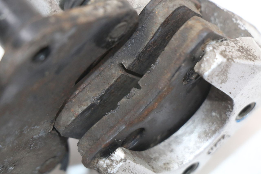 photo de PINÇA DE FREIO DIANTEIRA EUROCKA R8 4T 50 (2013 - 2022) - Pontos de fixação