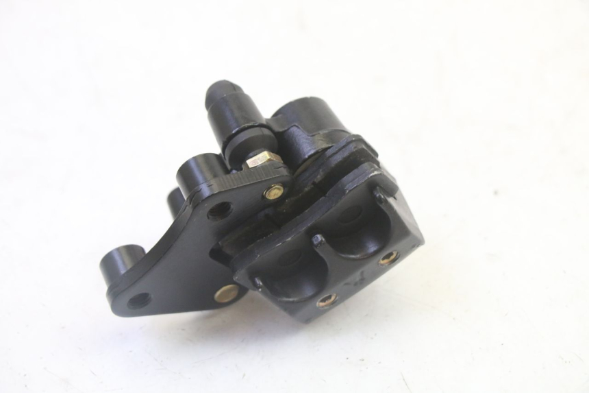 photo de PINÇA DE FREIO DIANTEIRA APOLLO RFZ 125 - Pontos de fixação