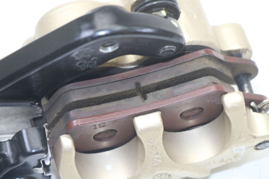 photo de PINÇA DE FREIO DIANTEIRA ROYAL ENFIELD HYMALAYAN 410 (2016 - 2023) - Pontos de fixação