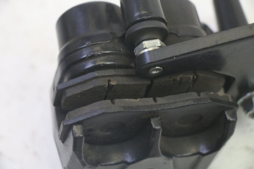 photo de PINÇA DE FREIO DIANTEIRA JM MOTORS SANTANA EVO 50 (2024 - 2026) - Pontos de fixação