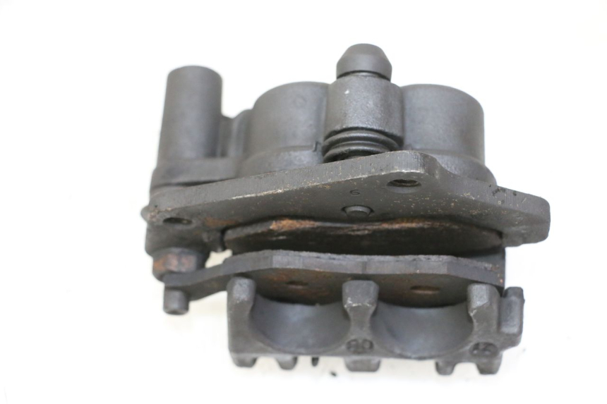 photo de PINÇA DE FREIO DIANTEIRA PEUGEOT SATELIS 125 (2006 - 2009) - Outro ângulo de visão