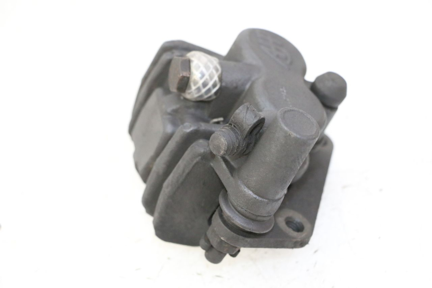 photo de PINÇA DE FREIO DIANTEIRA PEUGEOT SATELIS 125 (2006 - 2009) - Pontos de fixação