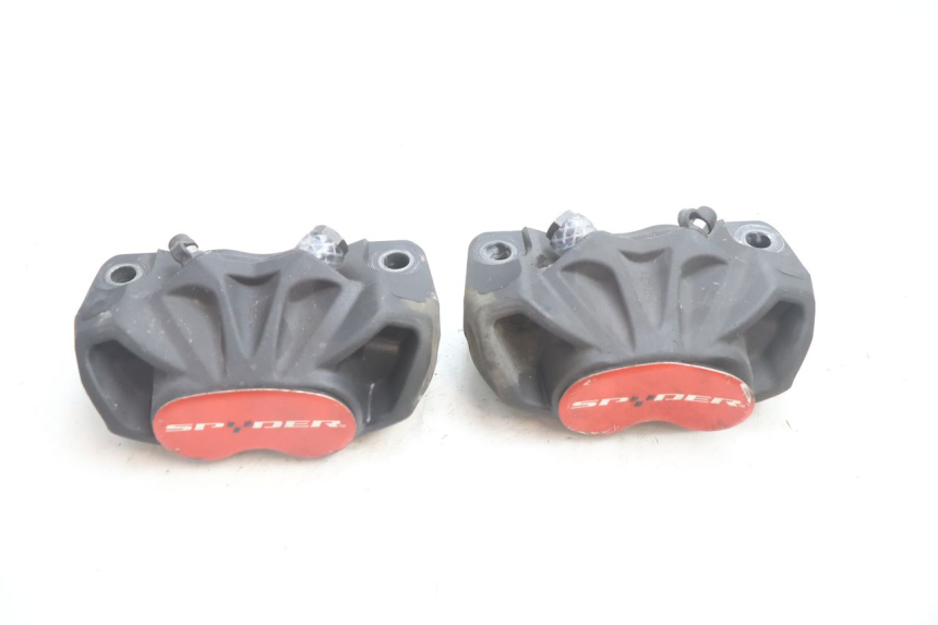 photo de PINÇA DE FREIO DIANTEIRA CAN-AM SPYDER RS 1000 (2008 - 2012) - Outro ângulo de visão