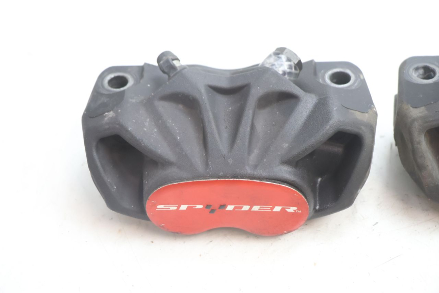 photo de PINÇA DE FREIO DIANTEIRA CAN-AM SPYDER RS 1000 (2008 - 2012) - Ampliação técnica